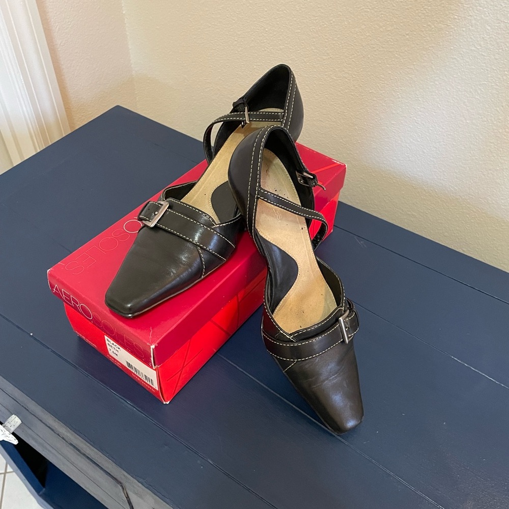 Aerosoles kitten heel ankle strap heels